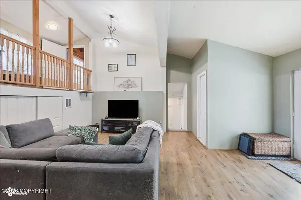4660 S Captains CIR, Wasilla, AK 99623