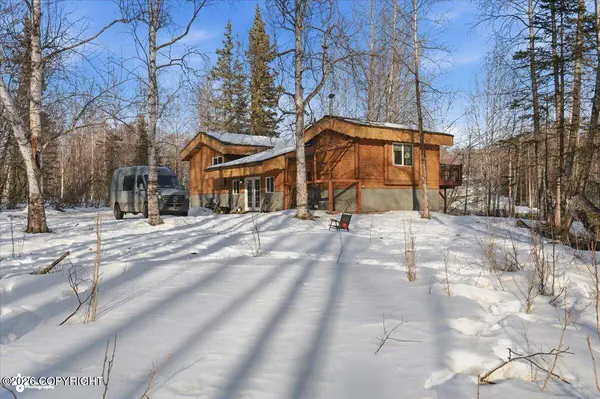4660 S Captains CIR, Wasilla, AK 99623