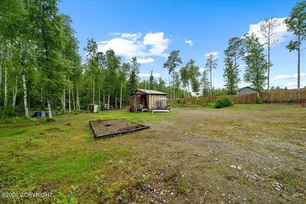 781 N Tammy LN, Wasilla, AK 99623