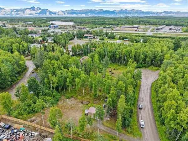 781 N Tammy LN, Wasilla, AK 99623
