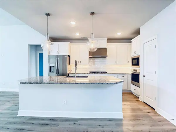 5612 Caliza Trail, Fort Worth, TX 76126