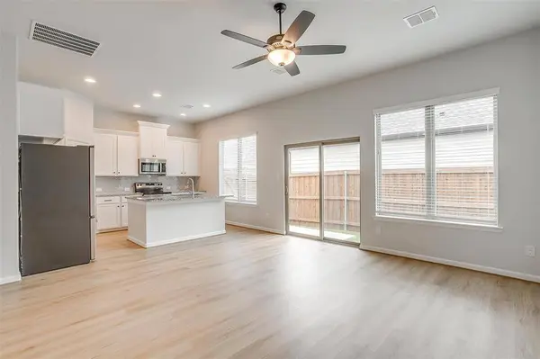10512 Palmera Road, Fort Worth, TX 76126
