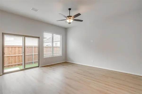 10512 Palmera Road, Fort Worth, TX 76126