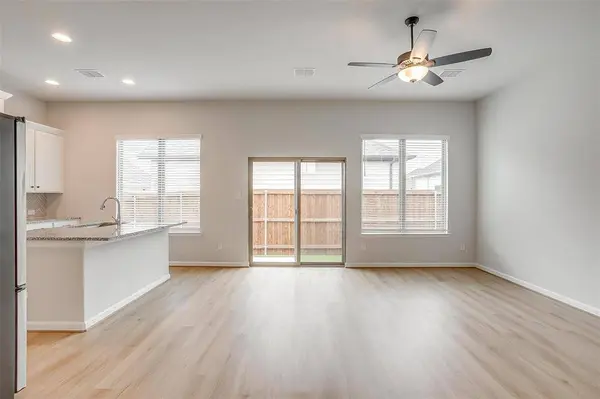10512 Palmera Road, Fort Worth, TX 76126