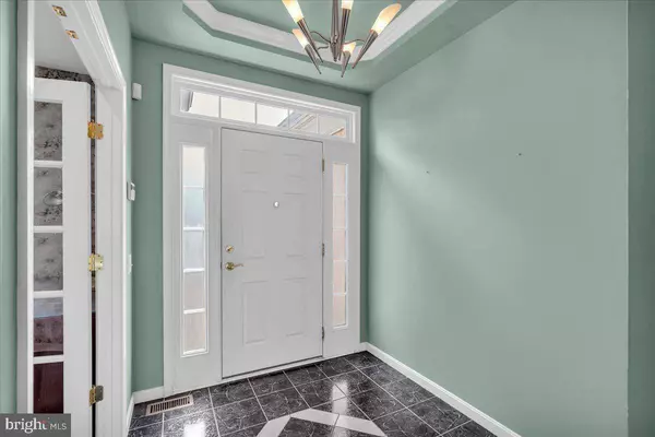 11 MERRYTON ST, Voorhees, NJ 08043