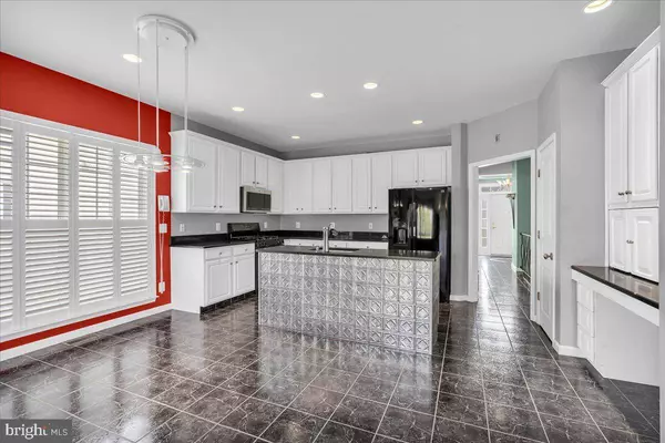 11 MERRYTON ST, Voorhees, NJ 08043