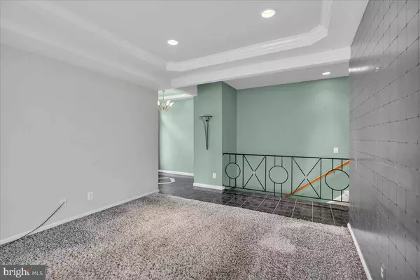 11 MERRYTON ST, Voorhees, NJ 08043