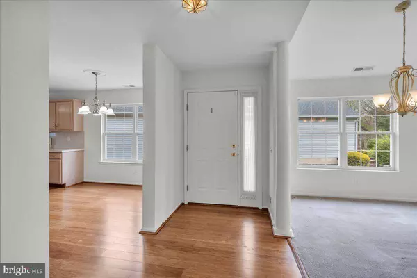 33 GLENVIEW WAY E, Gibbsboro, NJ 08026