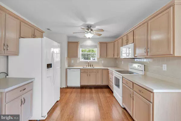 33 GLENVIEW WAY E, Gibbsboro, NJ 08026