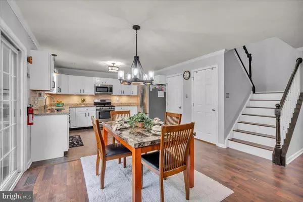 6 HEDWIG CT, Voorhees, NJ 08043