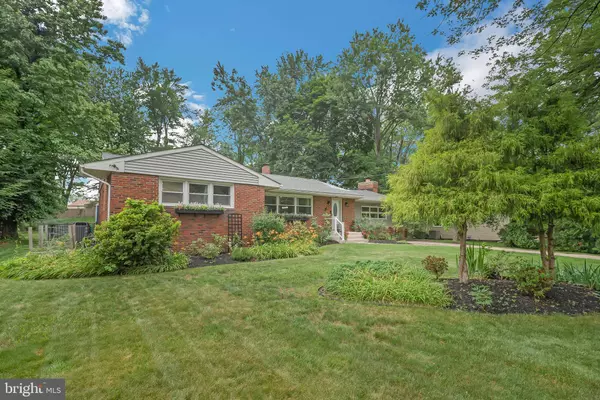 36 RANOLDO TER, Cherry Hill, NJ 08034