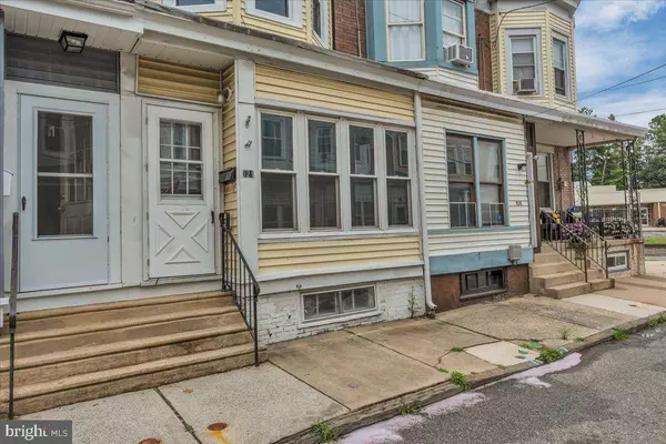 521 BERGEN ST, Gloucester City, NJ 08030