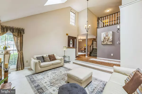 147 WILLIAM FEATHER DR, Voorhees, NJ 08043