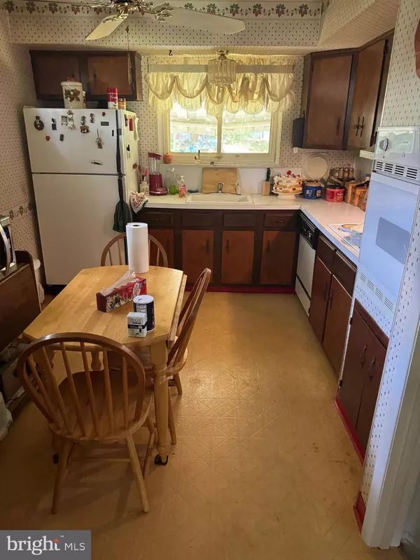 463 W JERSEY AVE, Woodbury Heights, NJ 08097