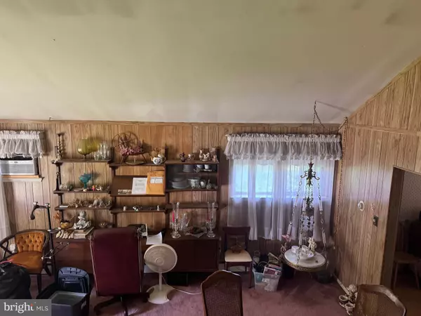 463 W JERSEY AVE, Woodbury Heights, NJ 08097