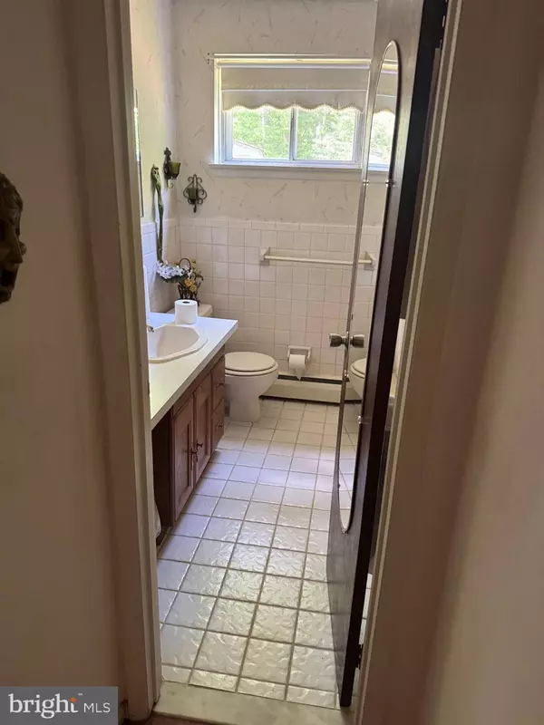 463 W JERSEY AVE, Woodbury Heights, NJ 08097