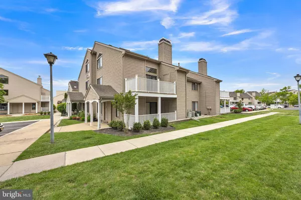 1104 ROBERTS WAY, Voorhees, NJ 08043