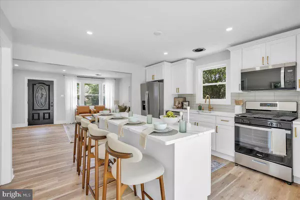 515 W VIRGINIA RD, Browns Mills, NJ 08015