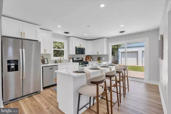 515 W VIRGINIA RD, Browns Mills, NJ 08015