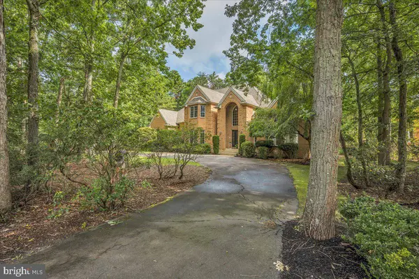 2 CARLY CT, Voorhees, NJ 08043