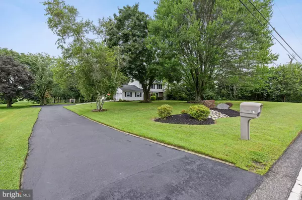 1031 RUSSELL MILL RD, Swedesboro, NJ 08085