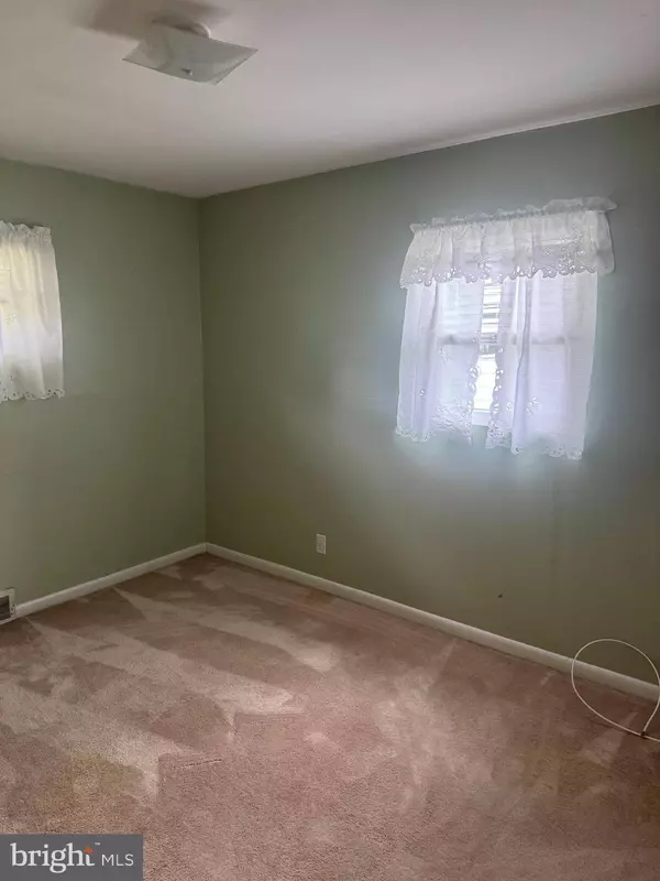 117 ELLIS AVE, Berlin, NJ 08009