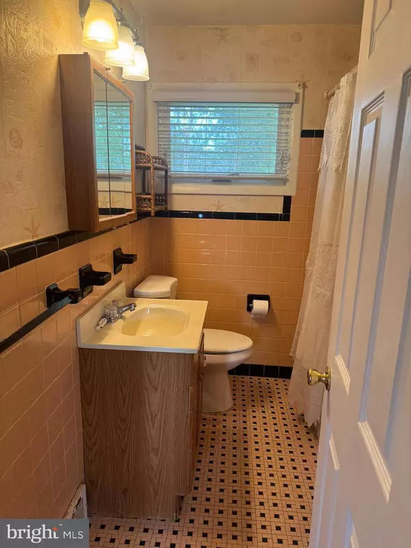 117 ELLIS AVE, Berlin, NJ 08009