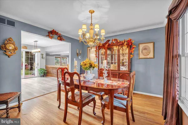 318 S COLUMBIA ST, Woodbury, NJ 08096