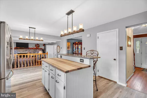 318 S COLUMBIA ST, Woodbury, NJ 08096