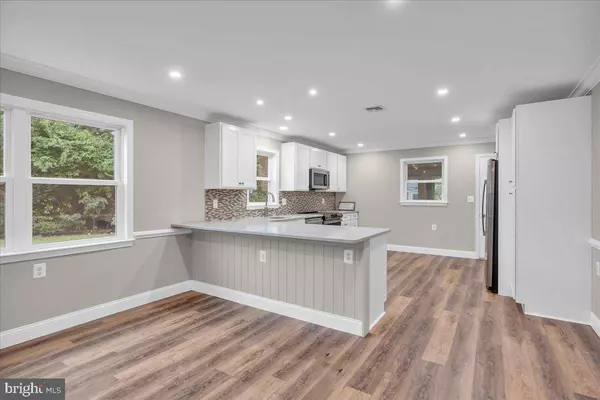 39 CHELSEA PL, Southampton, NJ 08088