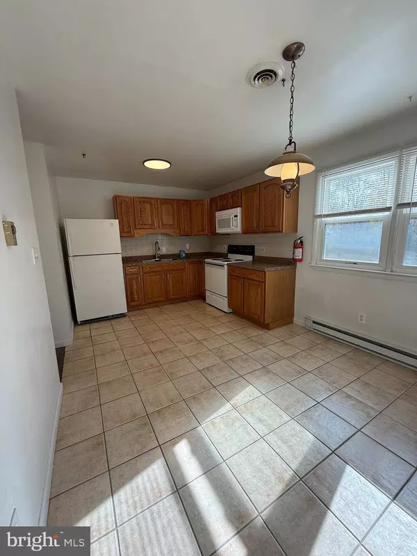 1123 ALMOND RD #2, Pittsgrove, NJ 08318