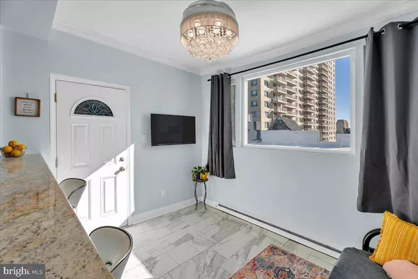 5003 ATLANTIC AVE, Ventnor City, NJ 08406