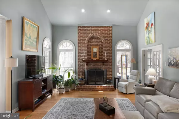 12 WILDERNESS DR, Medford, NJ 08055