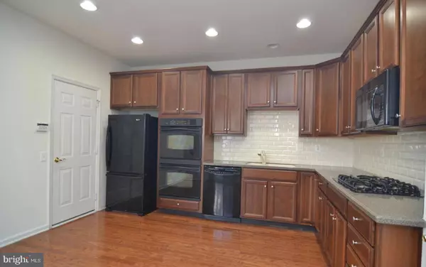 23 LUMBERMILL LN, Voorhees, NJ 08043