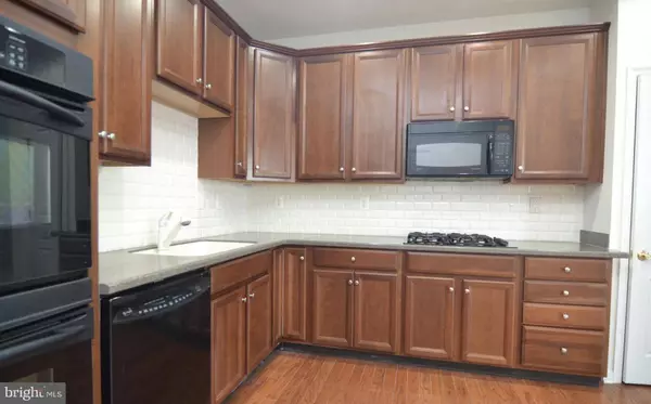 23 LUMBERMILL LN, Voorhees, NJ 08043