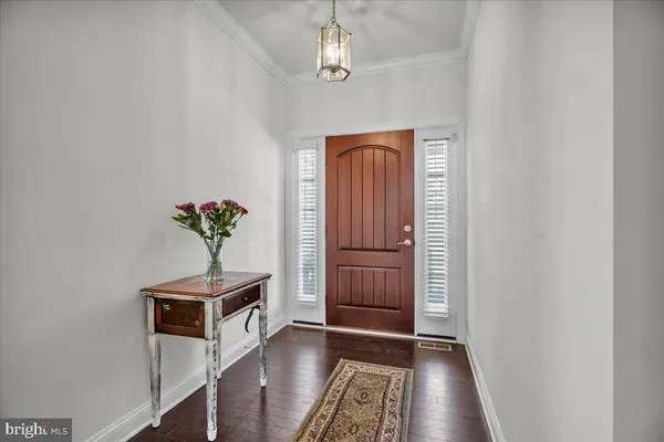 27 RAVENNA DR, West Berlin, NJ 08091