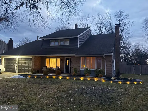 29 HARWOOD RD, Marlton, NJ 08053