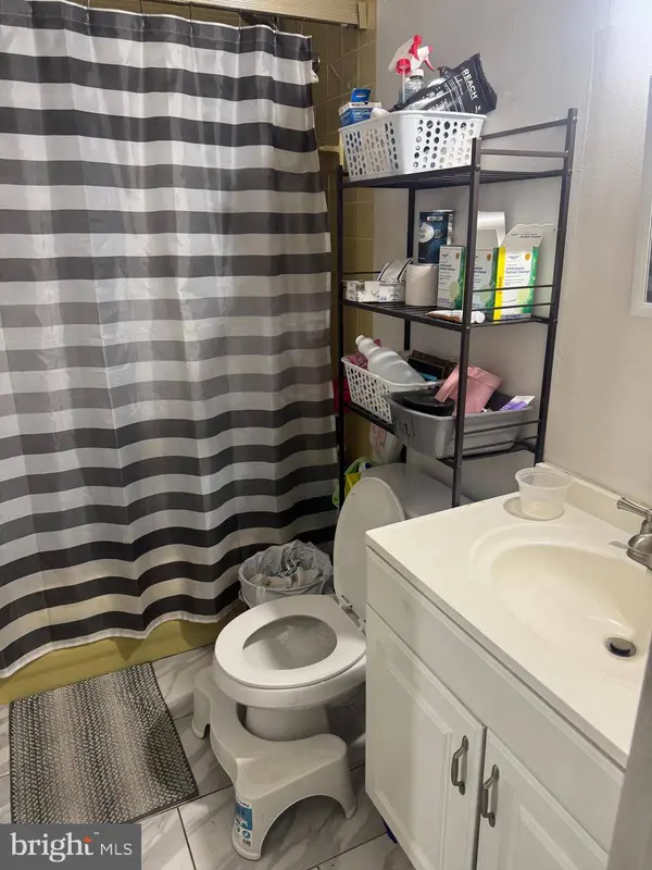 3 FERN CIR, West Berlin, NJ 08091