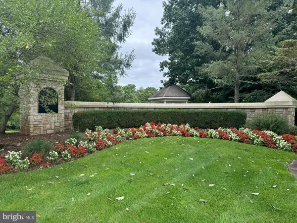 223 KRESSON-GIBBSBORO RD, Voorhees, NJ 08043