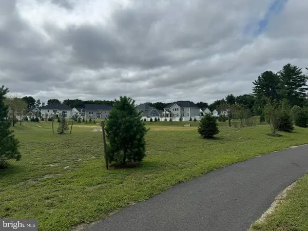 223 KRESSON-GIBBSBORO RD, Voorhees, NJ 08043