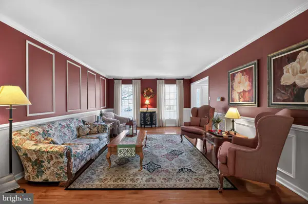 42 CALLISON LN, Voorhees, NJ 08043