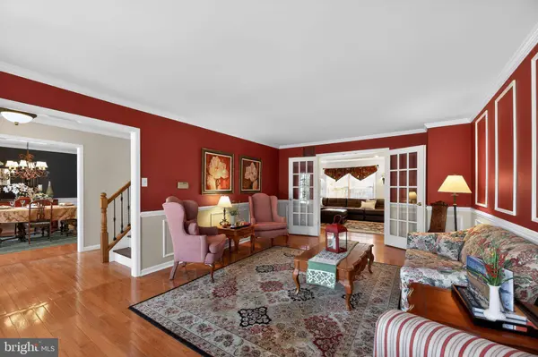 42 CALLISON LN, Voorhees, NJ 08043