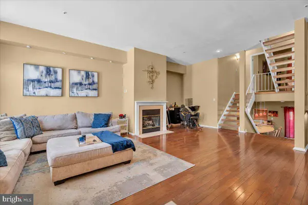 5083 MAIN ST TER GRAND, Voorhees, NJ 08043