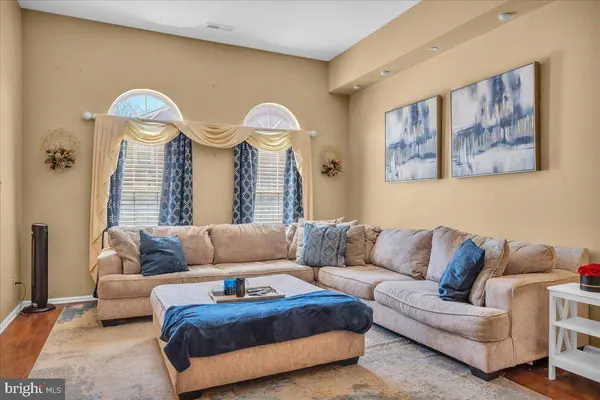 5083 MAIN ST TER GRAND, Voorhees, NJ 08043