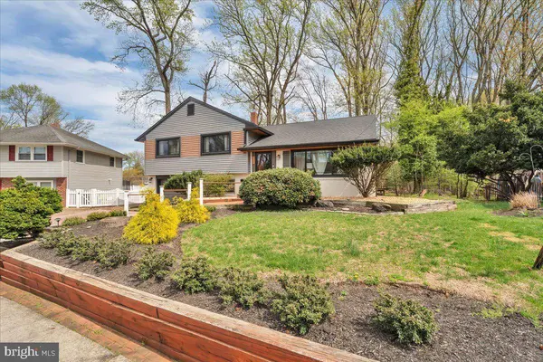 1237 OAKWOOD RD, Haddonfield, NJ 08033