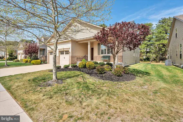 3 REMINGTON DR, West Berlin, NJ 08091