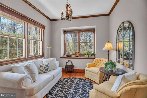 10 FOX HILL DR, Tabernacle, NJ 08088