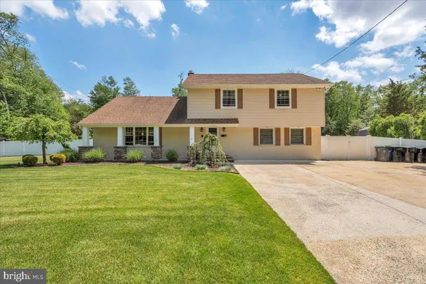 75 GARDENS AVE, Berlin, NJ 08009