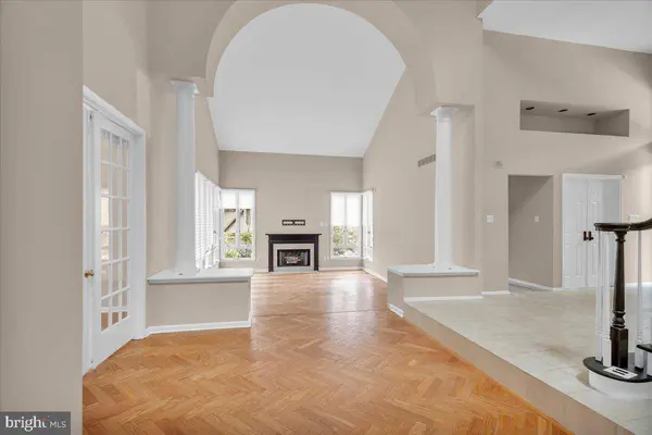 5 PROMENADE PL, Voorhees, NJ 08043