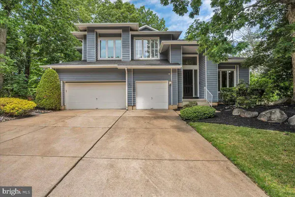 5 PROMENADE PL, Voorhees, NJ 08043